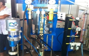 雙組份打膠機(jī)：解碼膠水混合后的固化時(shí)間控制藝術(shù)